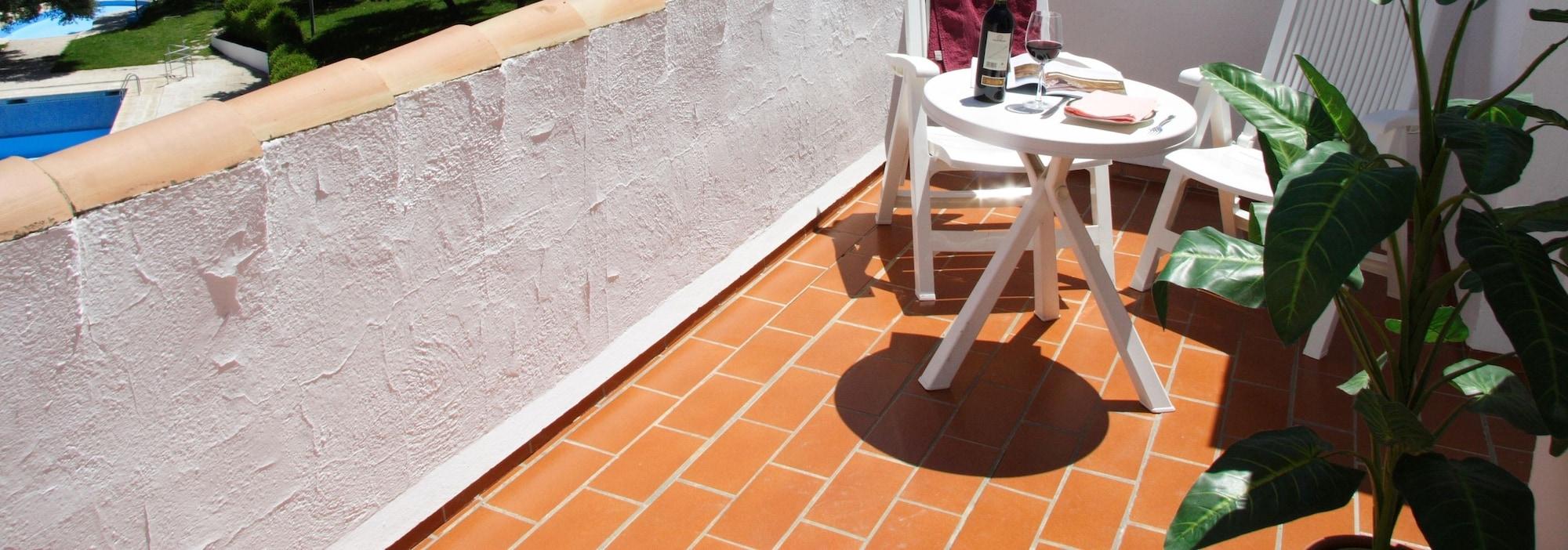 Hotel Del Carmen Prado Del Rey Exterior photo